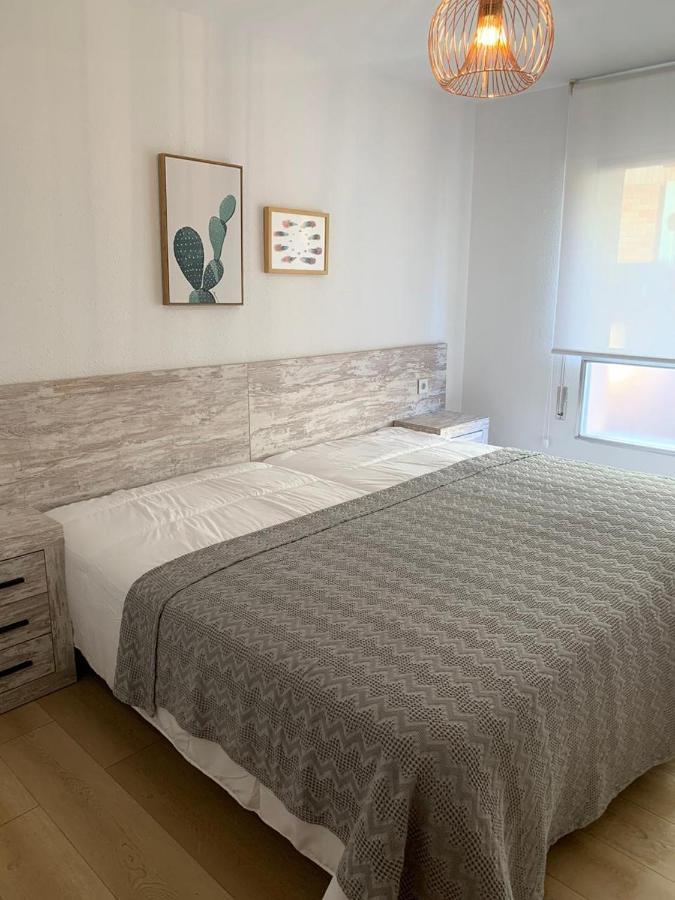 Ferienwohnung Acogedor Y Espacioso Apartamento En Alicante Exterior foto